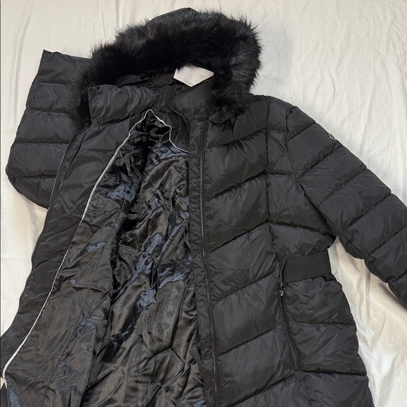 Calvin Klein Mid Length Quilted Puffer Hooded Women’s Jacket R13 - Picture 5 of 7